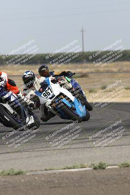 media/Sep-07-2024-Pacific Track Time (Sat) [[9bb89f5e83]]/A group/Phone Wall Paper 1000am/